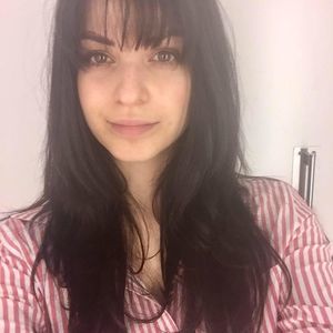 Meet your Posher, Nadya